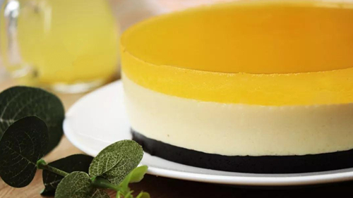 Pineapple Mirror Mousse Cake - Round Mousse Cake Slicing - Cheersonic