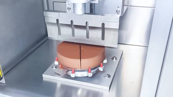 Ultrasonic Slicer for Round Foods - Frozen Mousse Cake Cutting